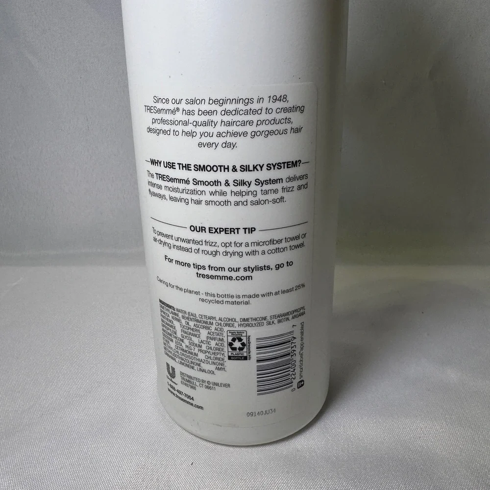 TRESemme Smooth & Silky Conditioner 28 oz Frizz Control Argan Oil Silk Protein